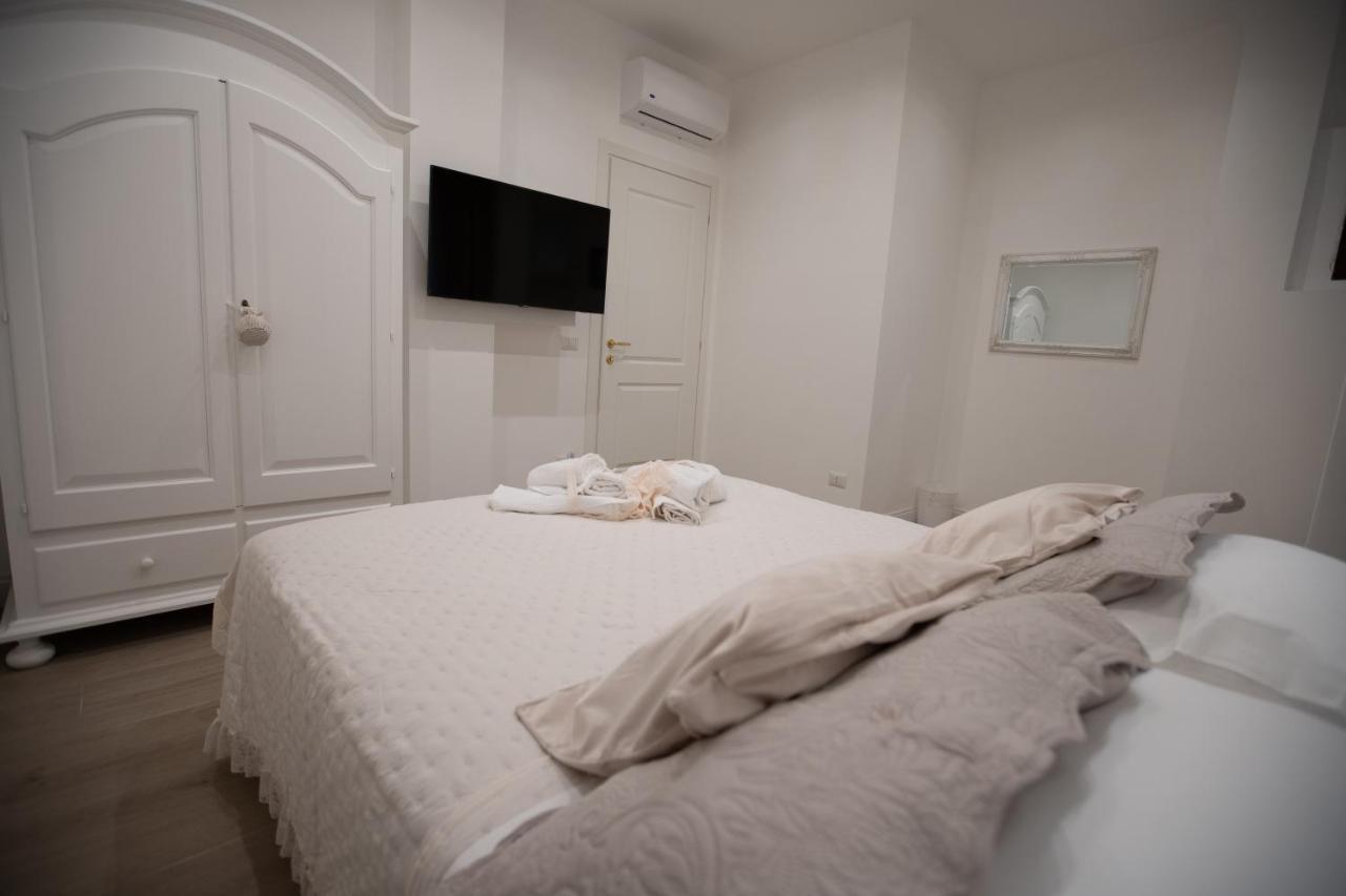Suite Imperiale Colosseo روما المظهر الخارجي الصورة