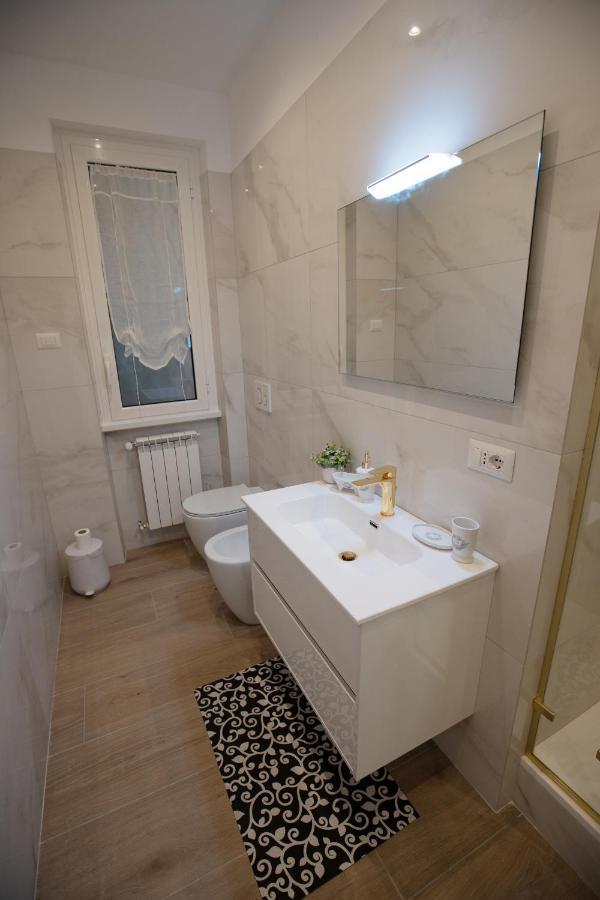Suite Imperiale Colosseo روما المظهر الخارجي الصورة
