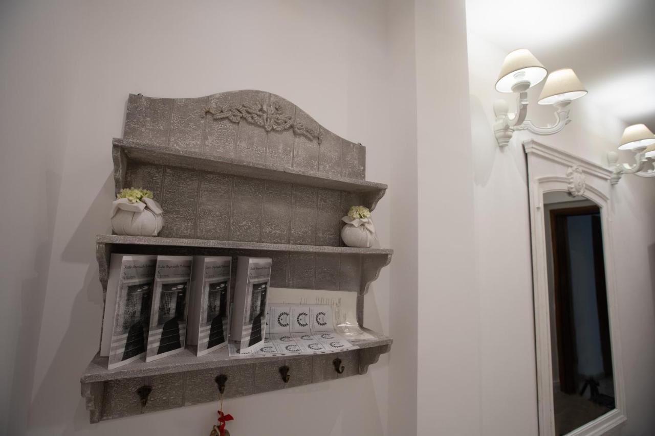 Suite Imperiale Colosseo روما المظهر الخارجي الصورة
